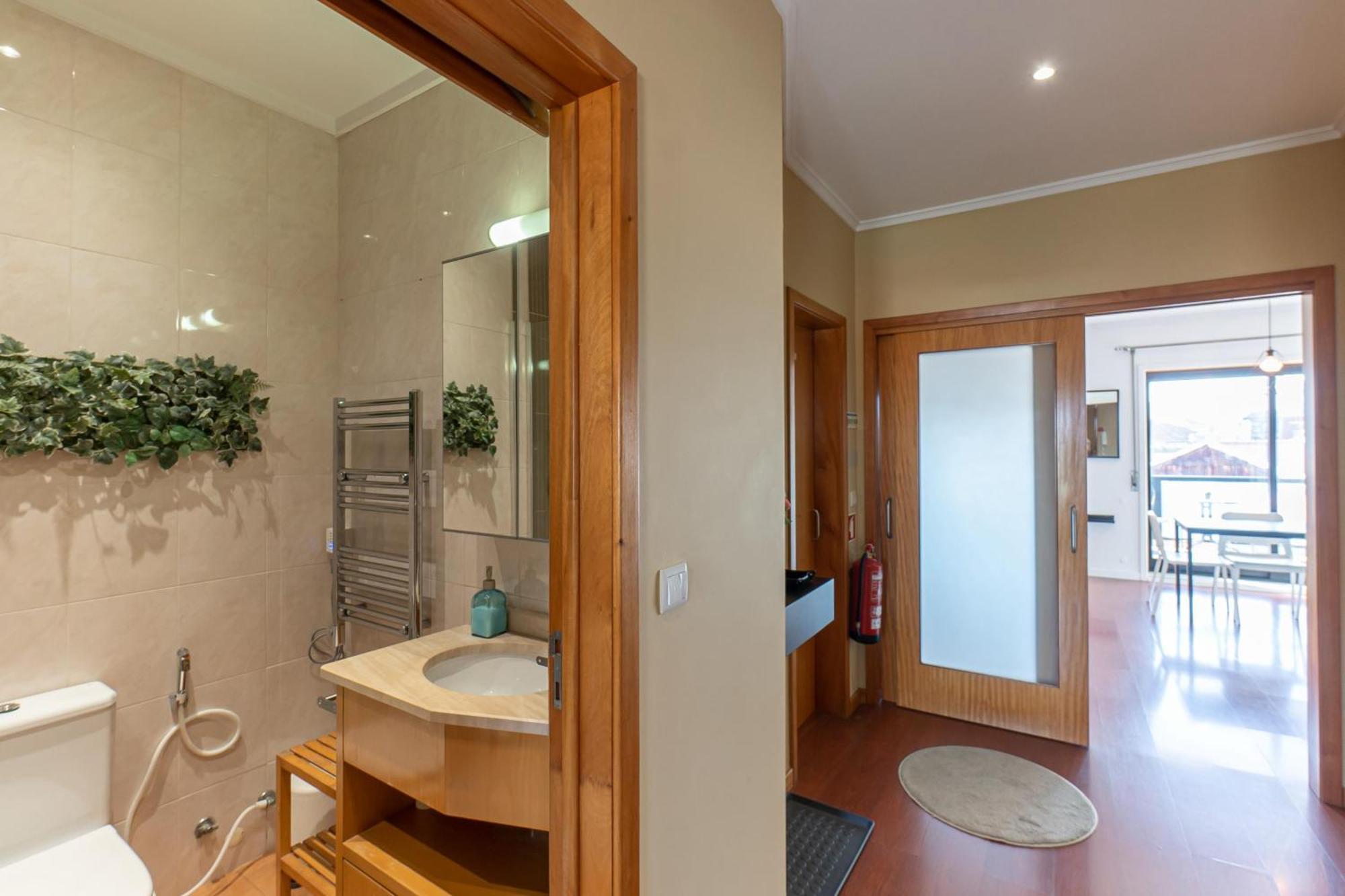 Top Floor Apartment With Sunny Balconies 포르투 외부 사진